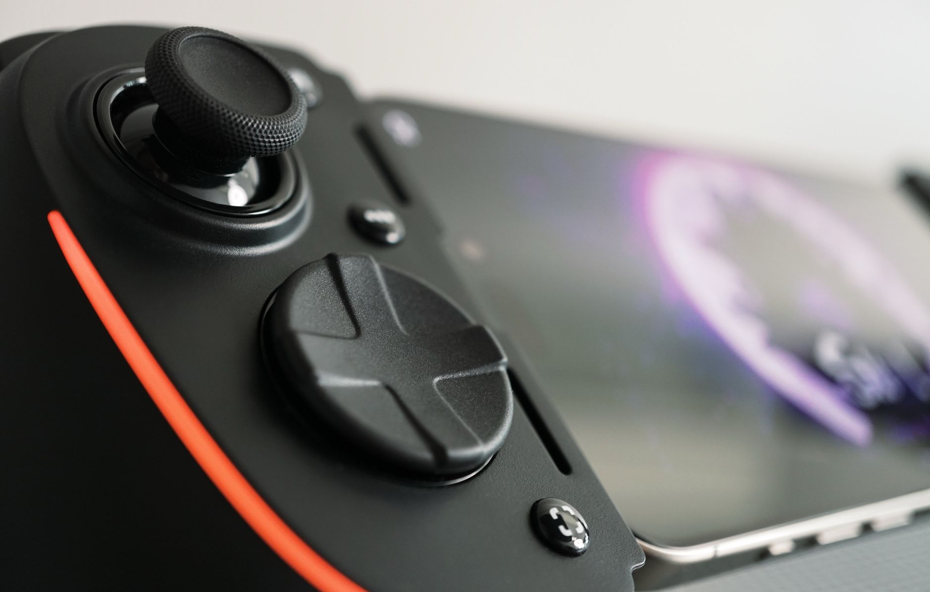 Bild zeigt D-Pad des Razer Kishi Ultra.