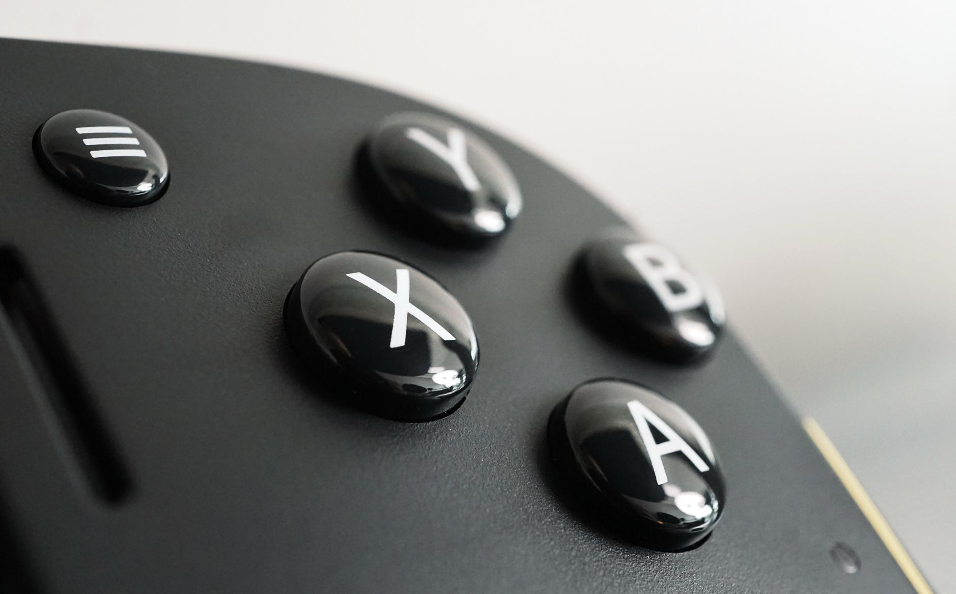 Bild zeigt Buttons des Razer Kishi Ultra.