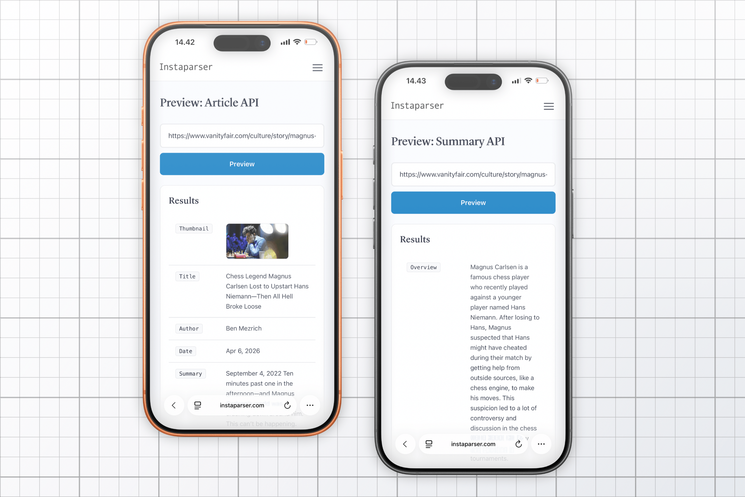 Zwei Smartphone-Bildschirme, die die Instaparser-Website vor einem Gitterhintergrund zeigen. Der linke Bildschirm präsentiert eine Vorschau der Artikelmetadaten, der rechte Bildschirm eine Zusammenfassung.