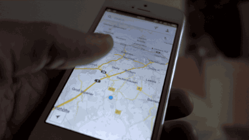 iPhoneBlog.de_GoogleMaps_Einhaendig.gif IPhoneBlog de GoogleMaps Einhaendig
