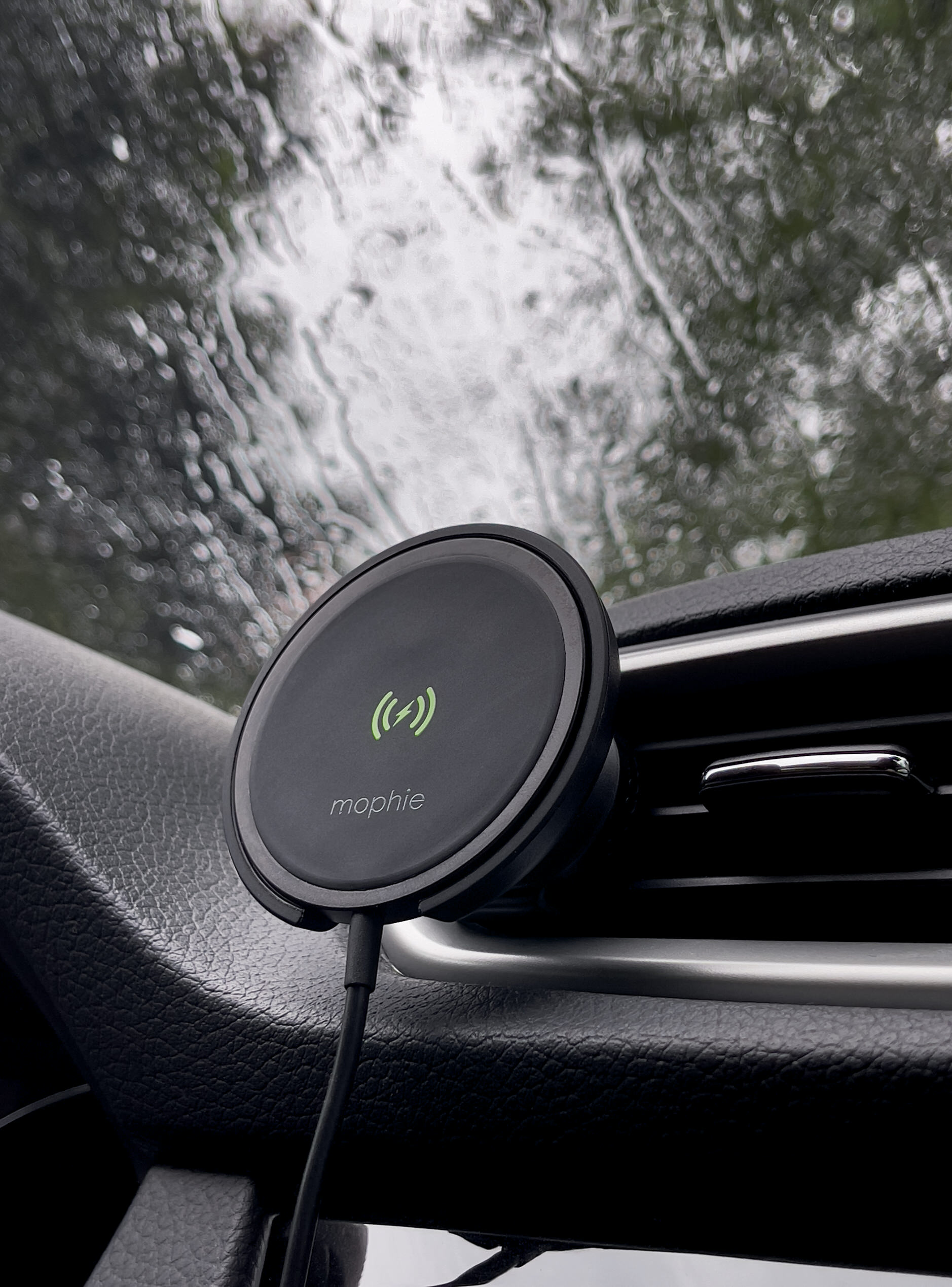 MagSafe-Zubehör fürs Auto: die Snap+ kabellose Lüftungshalterung