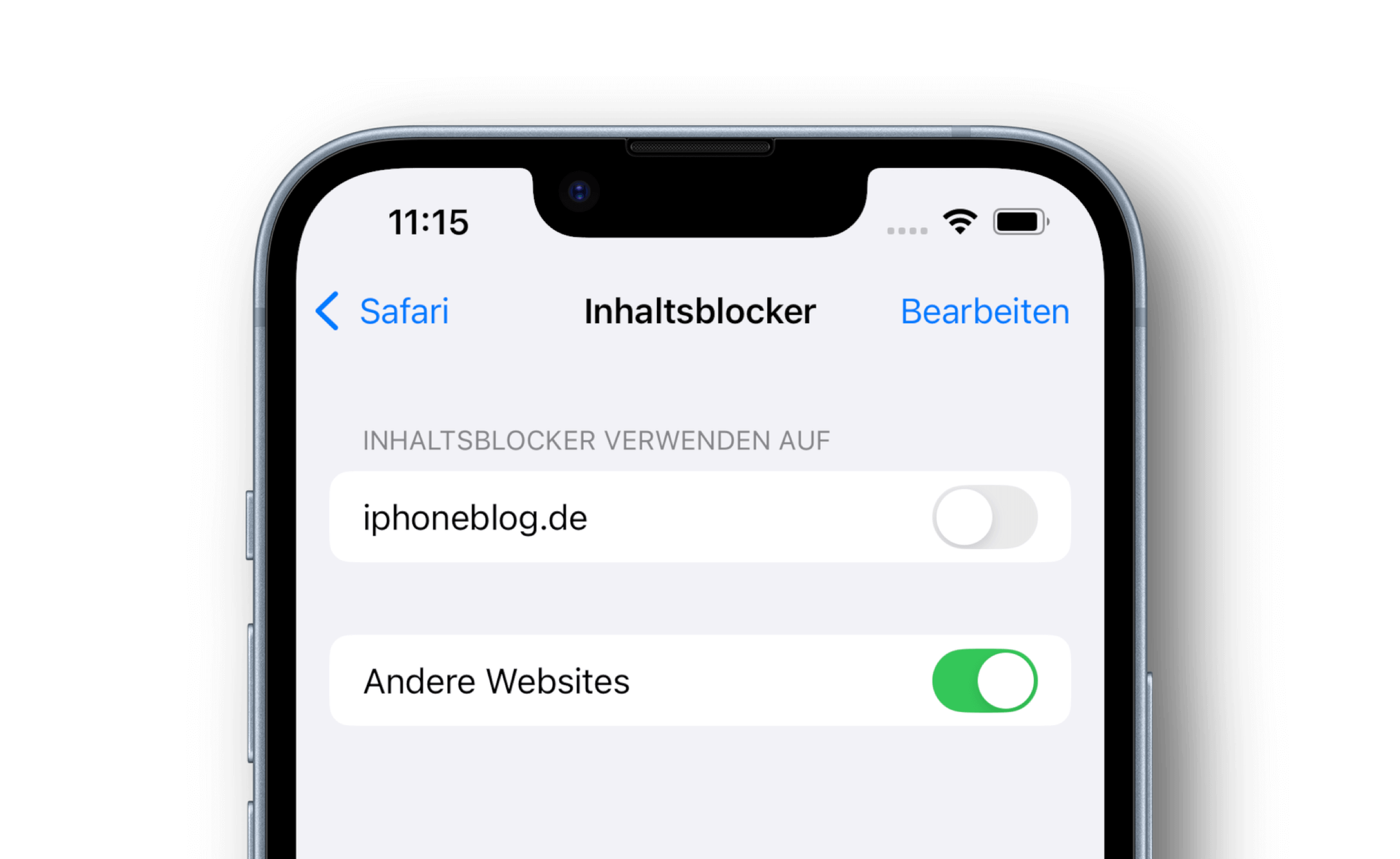 Das Bild zeigt die Einstellungen für Inhaltsblocker im Safari-Browser auf einem iPhone. Hier kann der Benutzer die Verwendung von Inhaltsblockern für die Website "iphoneblog.de" aktivieren oder deaktivieren. Zusätzlich ist die Funktion für "Andere Websites" aktiviert.